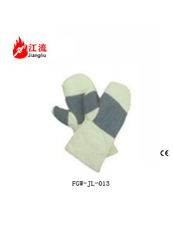 Aramid high temperature suit